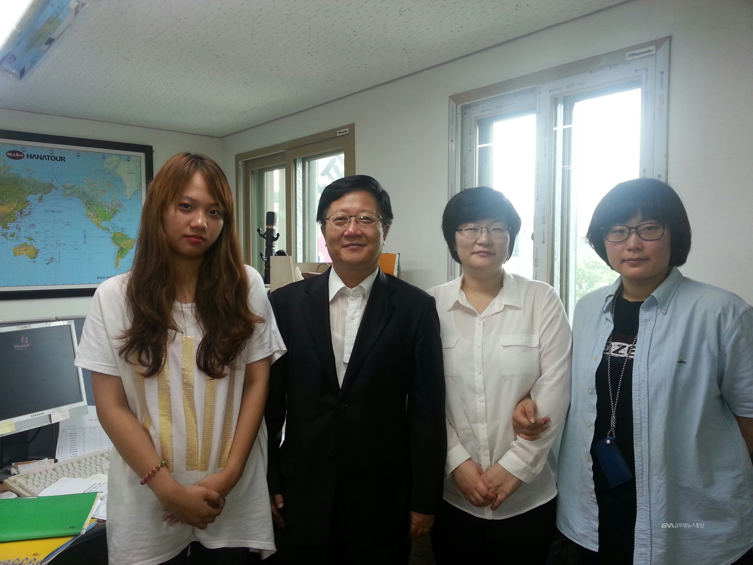 권중호 교수,경성여행사 취업학생 실습지도 < 포토뉴스 < 생활경제... 권중호 교수,경성여행사 취업학생 실습지도 - 글로벌뉴스통신GNA